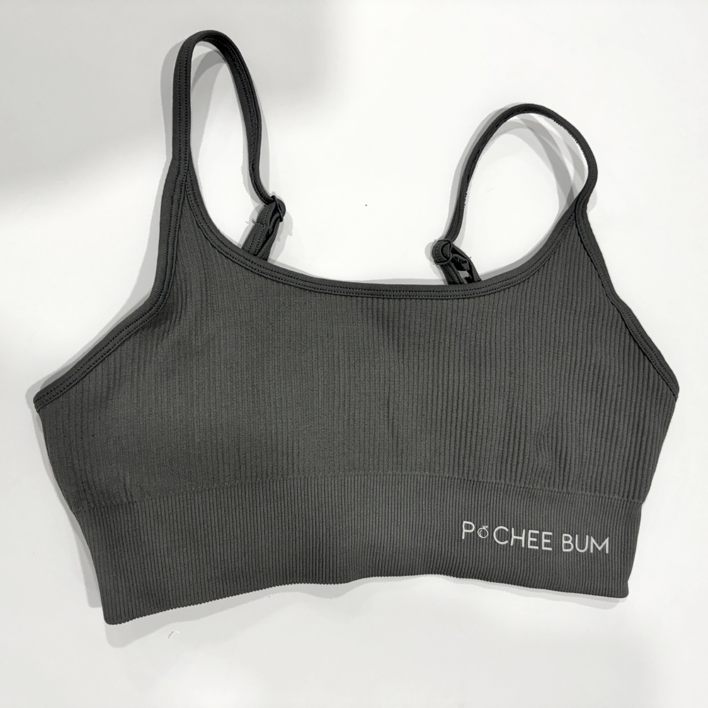 Pcheebum sports bra